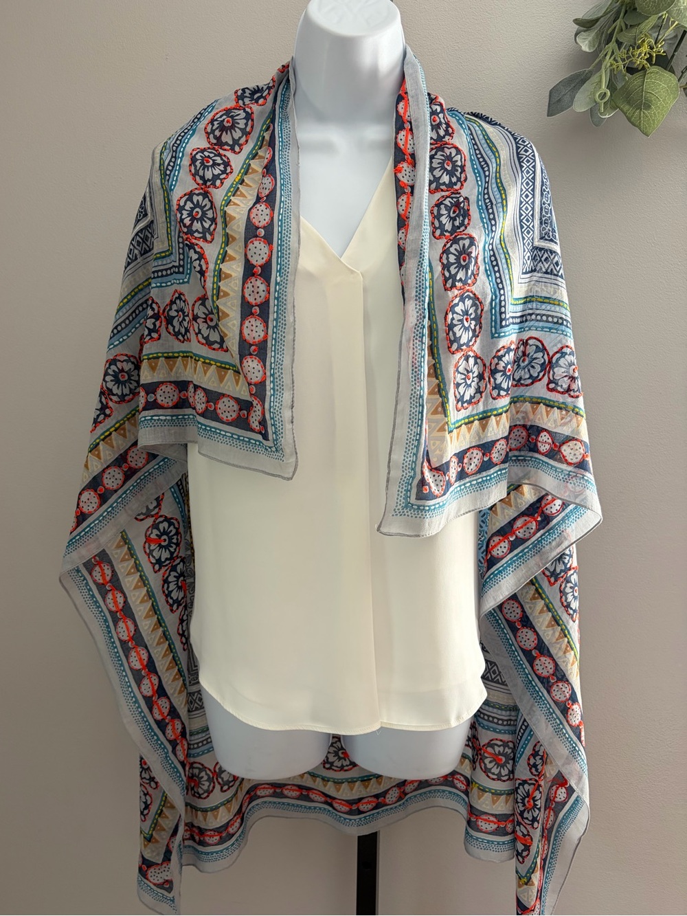 NWT Aratta Silent Journey Mulitcolor Cotton Scarf With Patterns and Embroidery